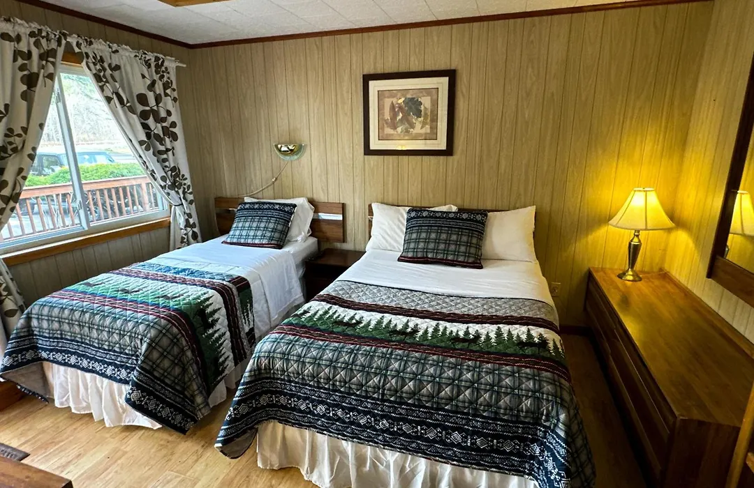 Xenia Lodge-1